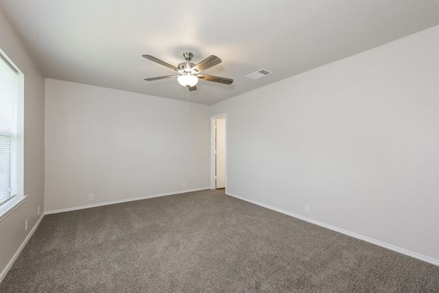 317 Oakhurst Drive, Seagoville, TX 75159