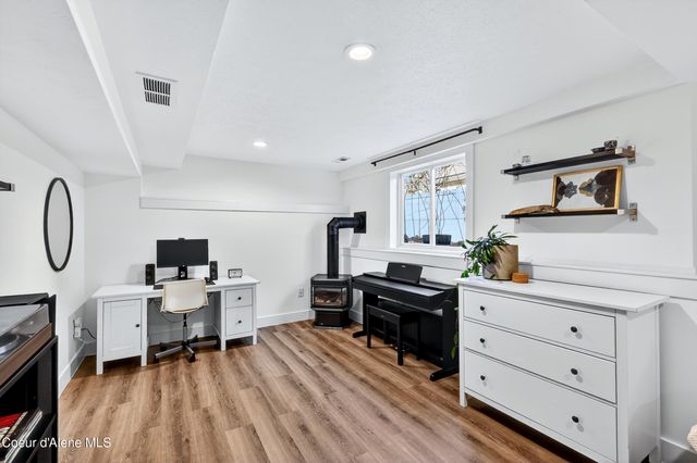 1624 S Rocky Ridge Dr, Spokane Valley, WA 99212