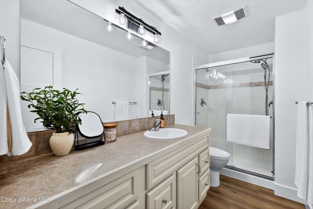 1624 S Rocky Ridge Dr, Spokane Valley, WA 99212