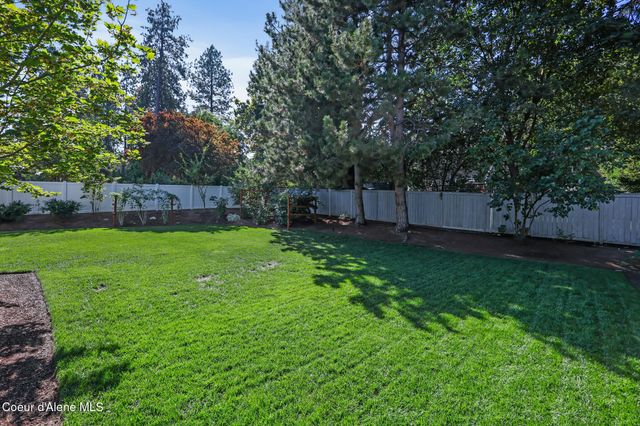 1624 S Rocky Ridge Dr, Spokane Valley, WA 99212