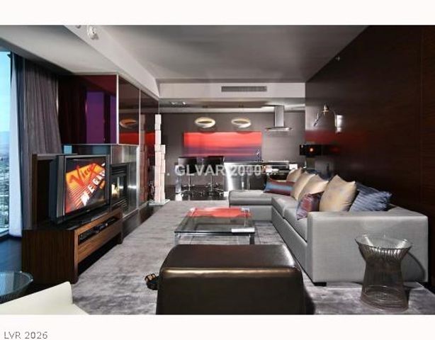 4381 Flamingo Road 15310, Las Vegas, NV 89103