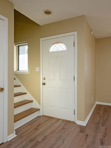 2001 Reservoir Rd Apt 12, Little Rock, AR 72227