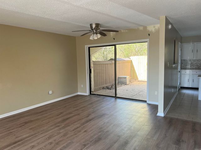 2001 Reservoir Rd Apt 12, Little Rock, AR 72227