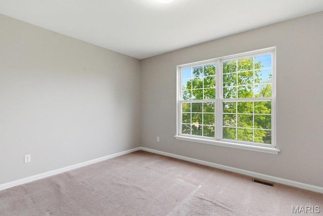 1300 Presidents Landing Drive, O'fallon, MO 63366