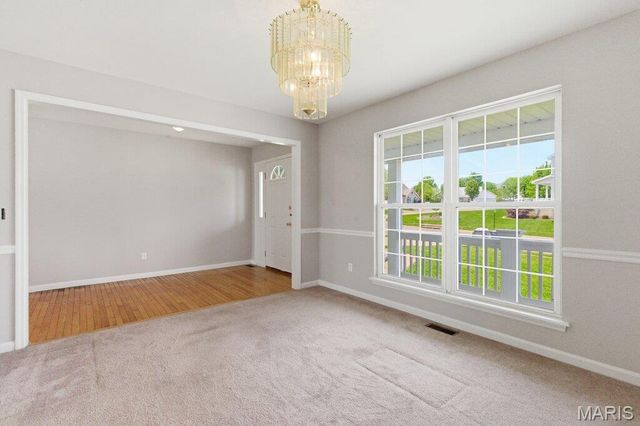 1300 Presidents Landing Drive, O'fallon, MO 63366