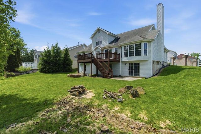 1300 Presidents Landing Drive, O'fallon, MO 63366