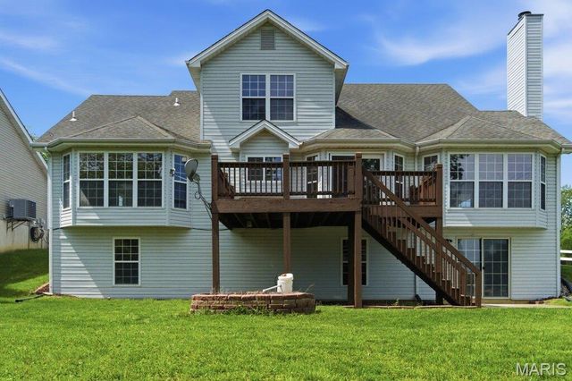 1300 Presidents Landing Drive, O'fallon, MO 63366