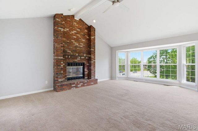 1300 Presidents Landing Drive, O'fallon, MO 63366