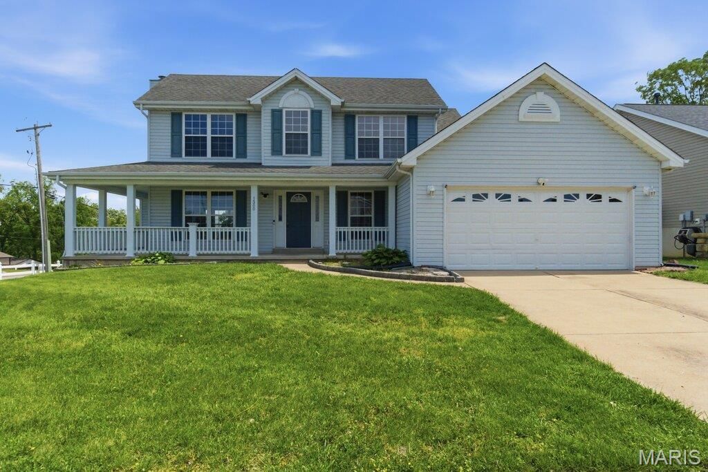 1300 Presidents Landing Drive, O'fallon, MO 63366
