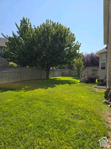7532 N CASTLE ROCK RD, Eagle Mountain, UT 84005