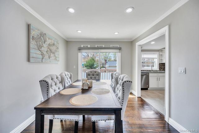 794 Sayville Avenue, Bohemia, NY 11716