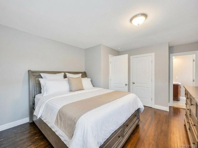 794 Sayville Avenue, Bohemia, NY 11716