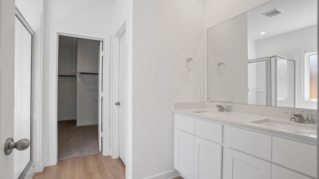 9007 Beaming Sun Lane, Iowa Colony, TX 77583