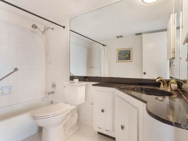 1500 PRESIDENTIAL Way 701, West Palm Beach, FL 33401