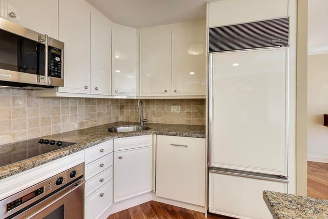 155 N Harbor Drive 3301-3302-3314, Chicago, IL 60601