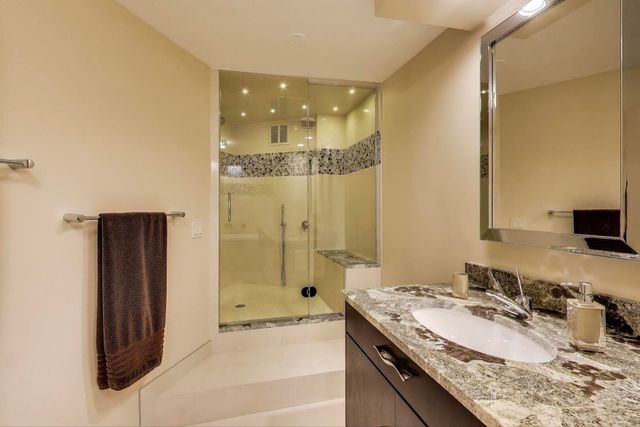 155 N Harbor Drive 3301-3302-3314, Chicago, IL 60601