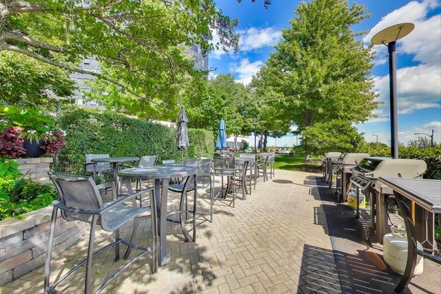 155 N Harbor Drive 3301-3302-3314, Chicago, IL 60601