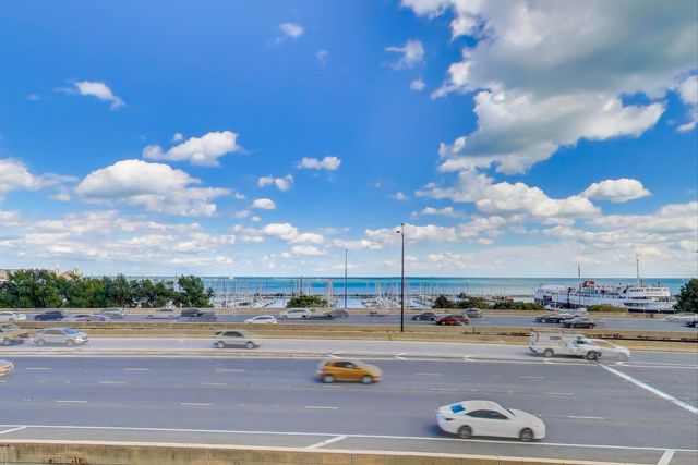 155 N Harbor Drive 3301-3302-3314, Chicago, IL 60601