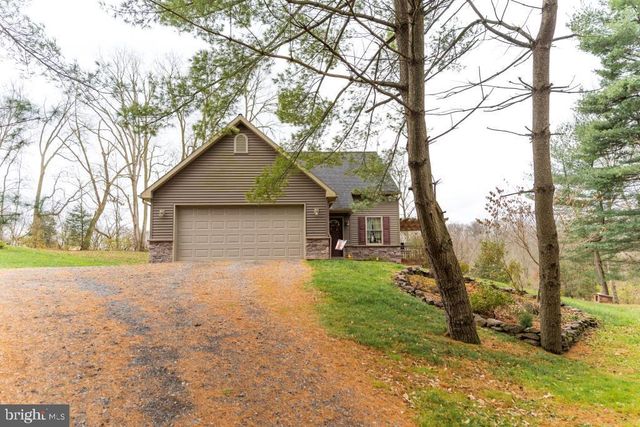 587 CHESTNUT HILL RD, Denver, PA 17517