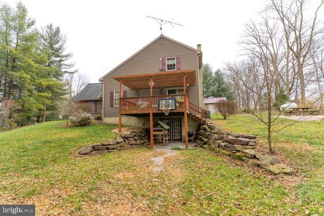 587 CHESTNUT HILL RD, Denver, PA 17517