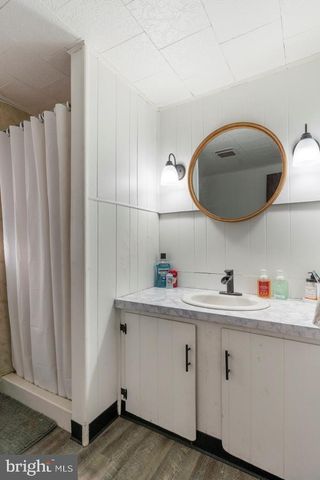 587 CHESTNUT HILL RD, Denver, PA 17517