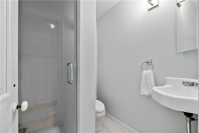 561 Indian Avenue, Middletown, RI 02842