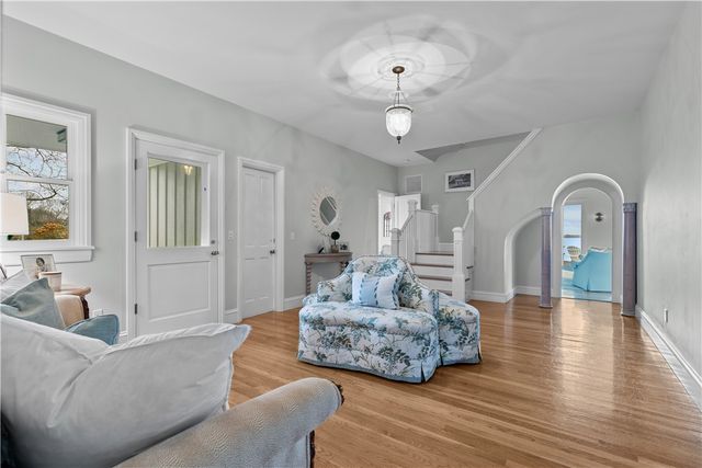 561 Indian Avenue, Middletown, RI 02842