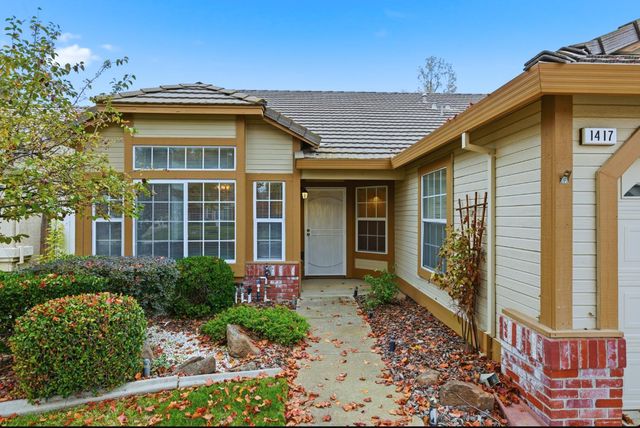 1417 Calle Las Casas, Roseville, CA 95747