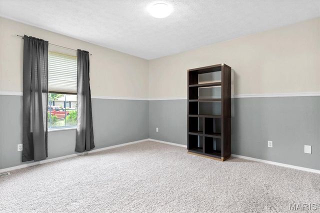 33 Michelle Drive, Mascoutah, IL 62258