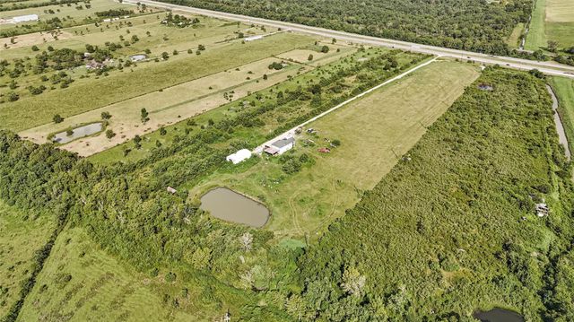 5149 Us 90 Highway W, Dayton, TX 77535