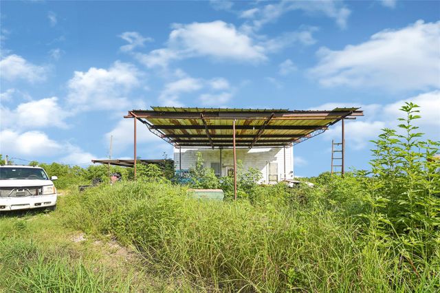 5149 Us 90 Highway W, Dayton, TX 77535