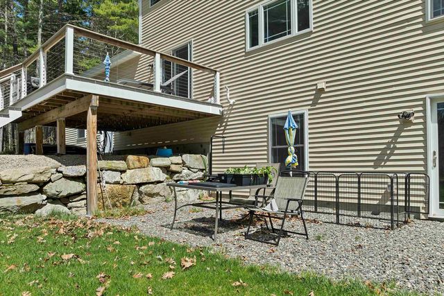40 Mary Ann Avenue, Salem, NH 03079