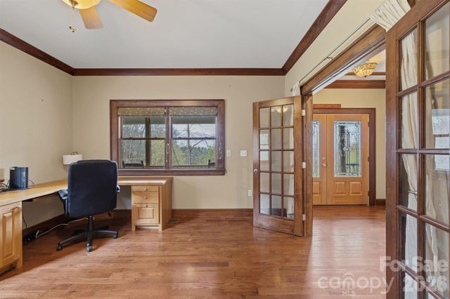22 Pear Tree Lane, Leicester, NC 28748