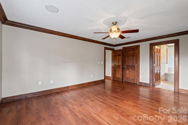 22 Pear Tree Lane, Leicester, NC 28748
