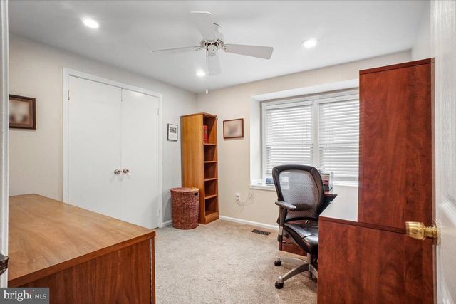 9739 IRONMASTER DR, Burke, VA 22015
