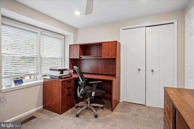 9739 IRONMASTER DR, Burke, VA 22015