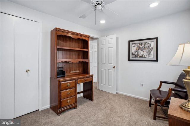 9739 IRONMASTER DR, Burke, VA 22015