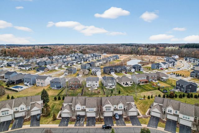 518 Dockside Circle, Holly, MI 48442