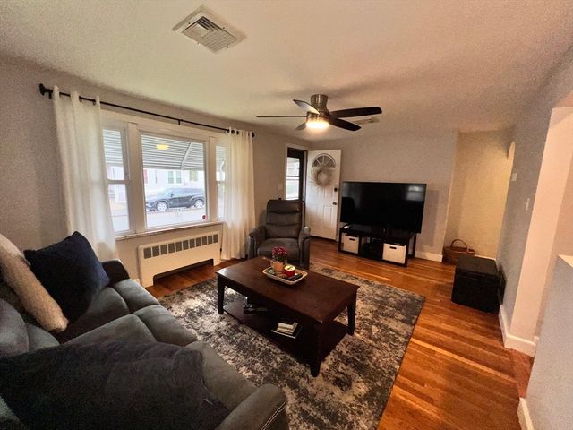 467 Chatham Street, Lynn, MA 01902