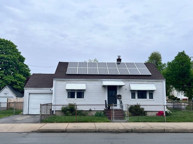 467 Chatham Street, Lynn, MA 01902