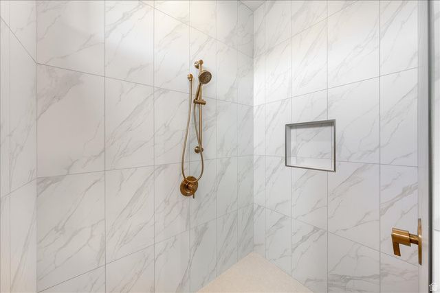 3208 S SAND STONE DR, Hurricane, UT 84737