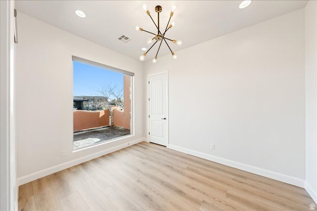 3208 S SAND STONE DR, Hurricane, UT 84737