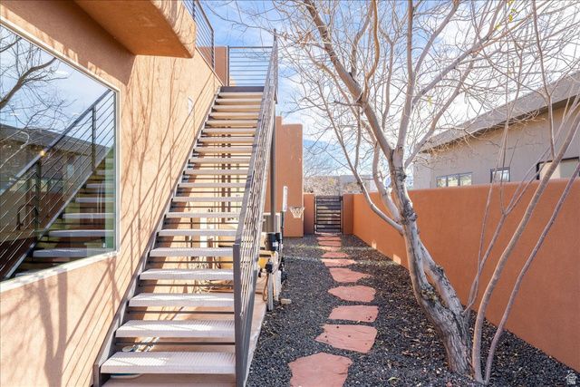 3208 S SAND STONE DR, Hurricane, UT 84737