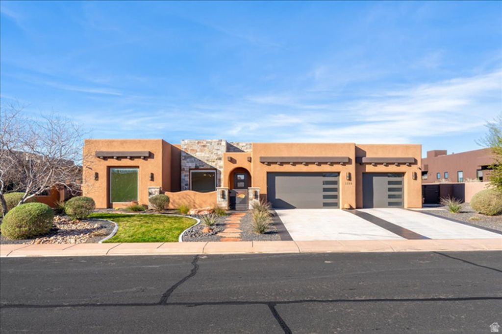 3208 S SAND STONE DR, Hurricane, UT 84737