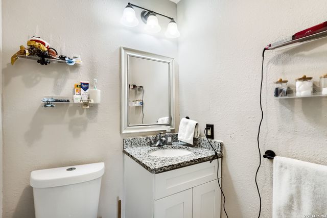 12443 Command Post St, San Antonio, TX 78233