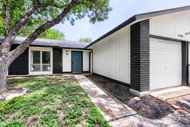 12443 Command Post St, San Antonio, TX 78233
