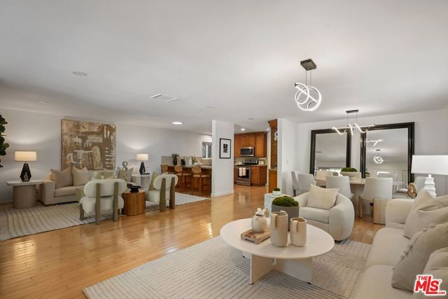 1226 Chelsea Avenue, Santa Monica, CA 90404