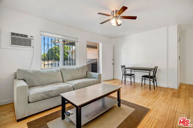 1226 Chelsea Avenue, Santa Monica, CA 90404