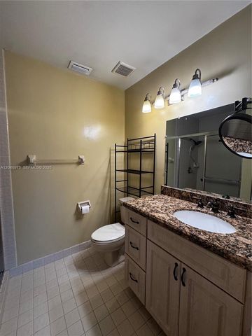 951 SW 109th Ave, Pembroke Pines, FL 33025