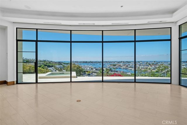 1523 Dolphin, Corona Del Mar, CA 92625